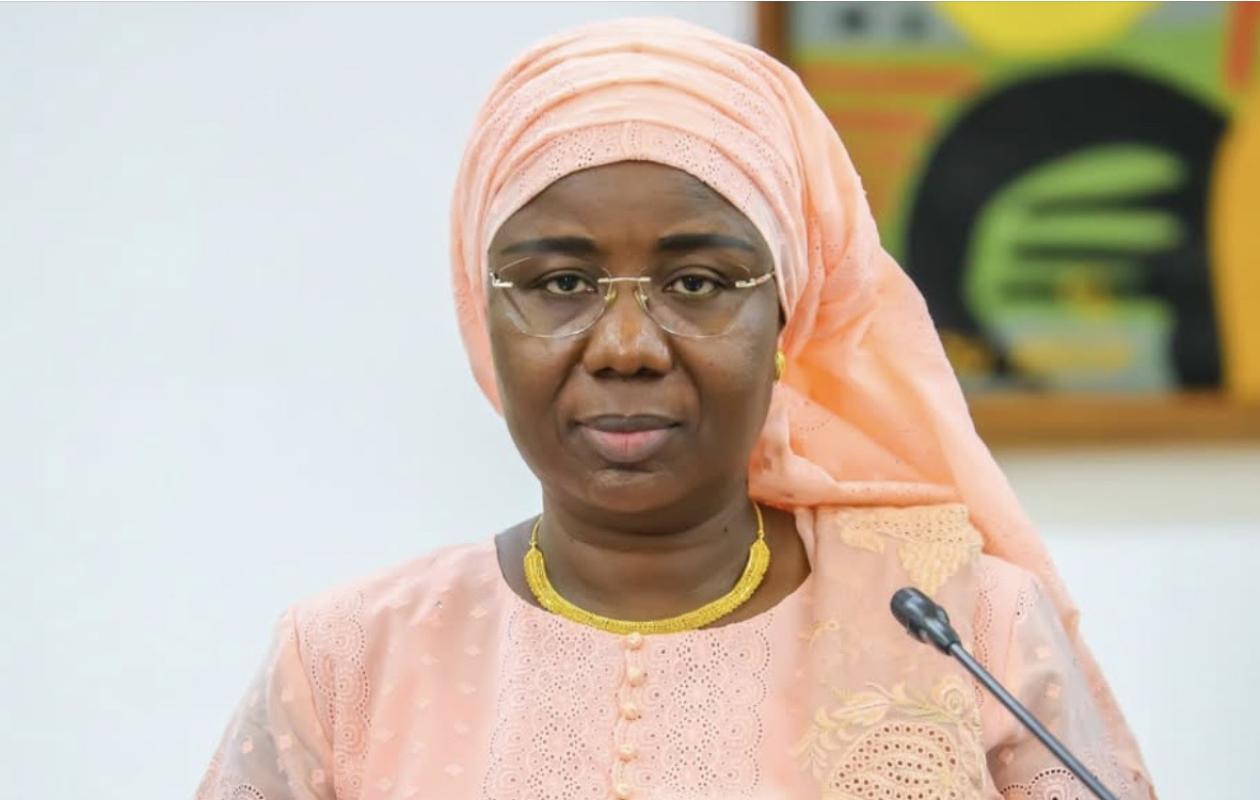 Dr Fatou Diouf signe un arrêté important alors qu’elle est officiellement remplacée