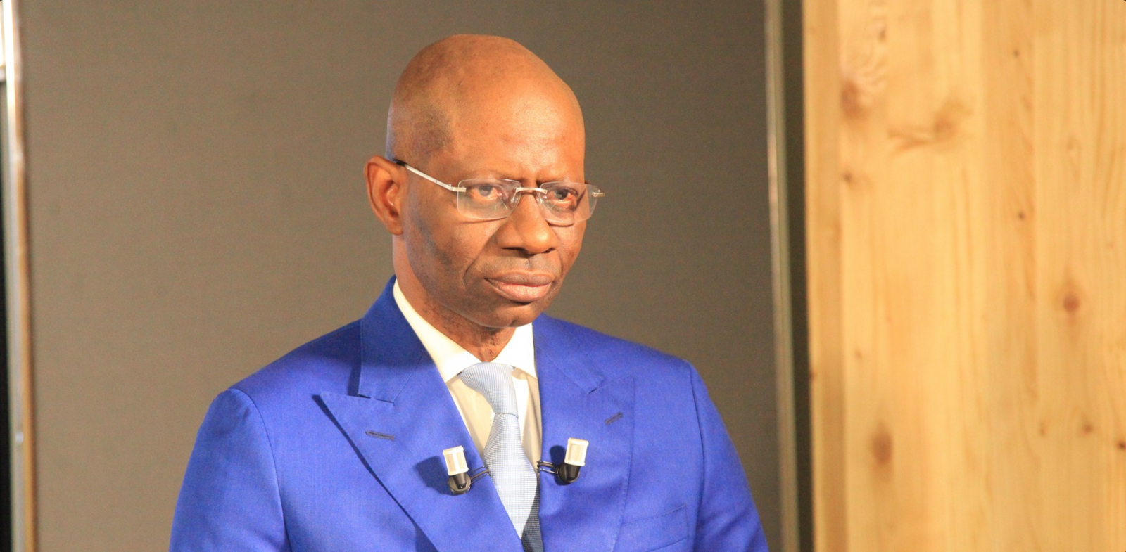 Boubacar Camara remet et reçoit…