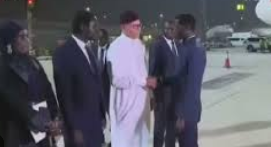 Karim Wade parmi ceux qui ont accueilli Diomaye