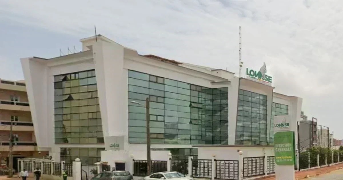 SCANDALE AU CENTRE MÉDICAL DE LA LONASE L’intersyndicale félicite la Direction et fait de nouvelles révélations sur l’affaire