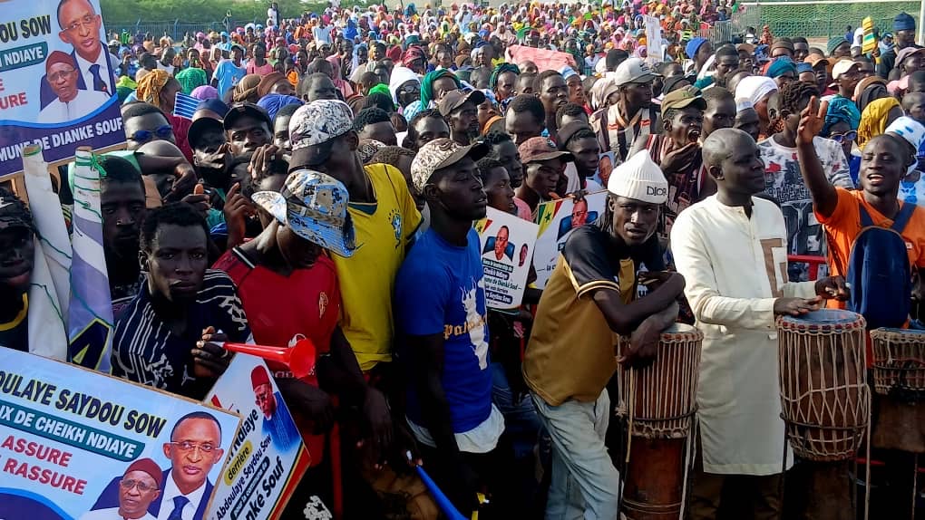LANCEMENT DU PACTE REPUBLICAIN A KAFFRINE : MIMI TOURE TEND LA MAIN, ABDOULAYE SAYDOU SOW ENTRETIENT LE SUSPENSE «Votre appel n’est pas tombé dans l’oreille d’un sourd accordez-moi 15 jours…»