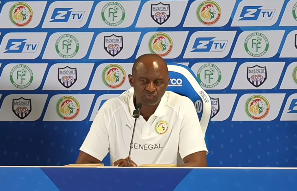 VICTOIRE DES LIONS DU SENEGAL FACE AUX COMORES AU VELODROME (1-0) Patrick Vieira fait un clean-sheet avec un turn-over