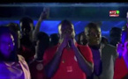 Le Sénégal au Mondial : Kara Mbodji chante Bamba à la place de l'Obélisque