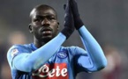 A NAPLES POUR SUBIR UNE DOUBLE INTERVENTION CHIRURGICALE : Cheikh Ndiaye, 12 ans, le visage défiguré, rêve de rencontrer Kalidou Koulibaly