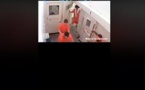 Vidéo : L’accueil réservé au terroriste de la Nouvelle Zélande en prison. Regardez!