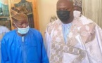 Guy Marius Sagna décoré par le khalife de Médina Baye (vidéo)