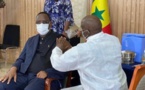 Vaccin Covid 19 : Le Président Prend sa Dose et prévient "Si on ne prend pas les vaccins,je vais les donner à d’autres pays africains" 