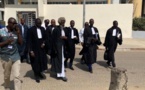 LES AVOCATS DE LA DÉFENSE DEMANDENT LE RABAT DU DÉLIBÉRÉ :Le juge la rejette, déclare qu'il n'y a aucun nouveau fait avant de vider l'affaire