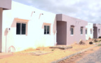 Logements sociaux : Madiambal Diagne remet les clés des villas à ses collaborateurs