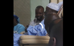 Ousmane Sonko à Touba chez son nouveau guide spirituel, Serigne Cheikh Salihou MBACKÉ (vidéo)