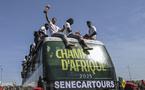 PARADE STRATOSPHÉRIQUE DES CHAMPIONS D’AFRIQUE : Dakar en transe derrière les Lions, de la Patte d’Oie au palais de la République