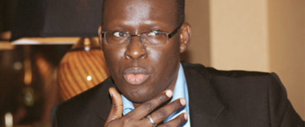 Cheikh Bamba Dièye raille Macky  ironise et dénonce la mobilisation de toute la République pour une copie de la Coupe du monde