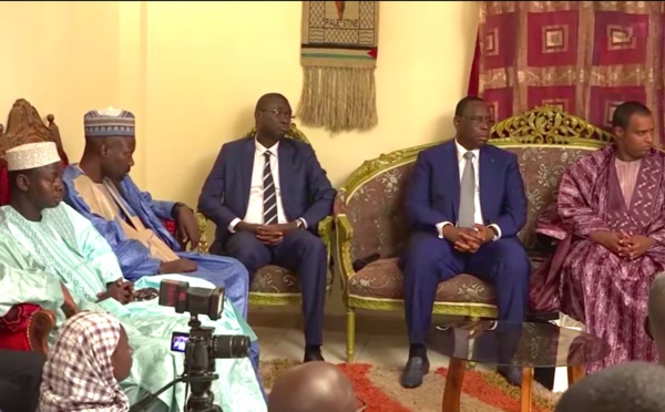 MACKY SALL AU DOMICILE DU DEFUNT SIDY LAMINE NIASS: «Il a beaucoup fait pour la démocratie, la liberté de la presse»