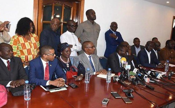 VALIDATION DES DOSSIERS DE PARRAINAGE: Le C25 «explose» le parrainage, saisit le Cour suprême et promet d’investir la rue