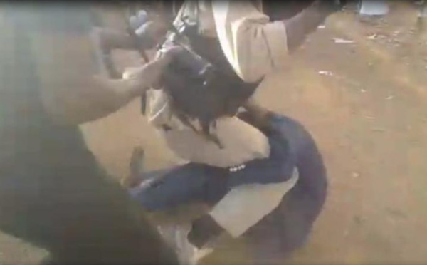 AERO LAO: Des militants de Bby infiltrent le cortège de Sonko, l’injurient et se font tabasser