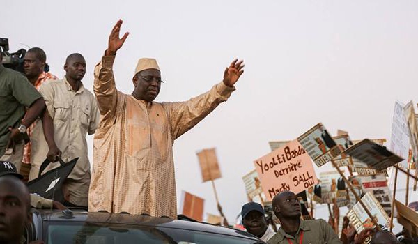 Macky Sall drague les femmes: "vous me rappelez ma maman..."