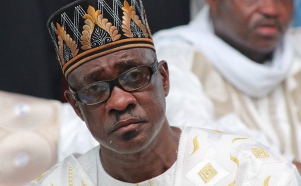 DONNE COMME TRANSHUMANT VERS LE MACKY: Me Madické Niang nie et accuse….