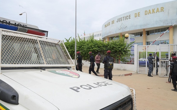 La célèbre voyante Aïssatou Diop était à la barre du tribunal pour demander la restitution de ses 2 portables saisis par la justice