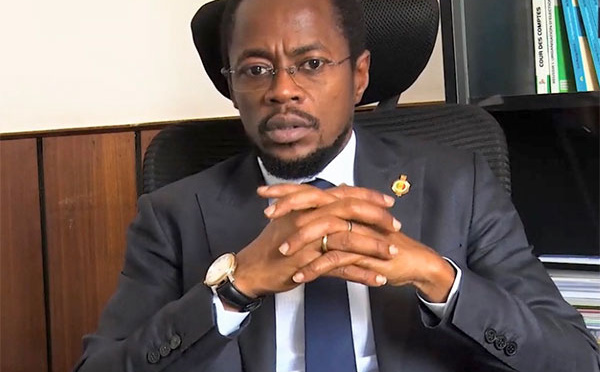 Abdou Mbow, pas content, appelle à une dénonciation collective de la mesure de fermeture des restaurants