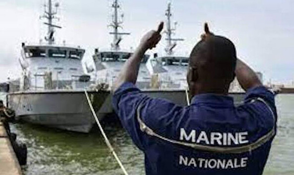 Chavirement d’une vedette de la marine : 3 militaires portés disparus
