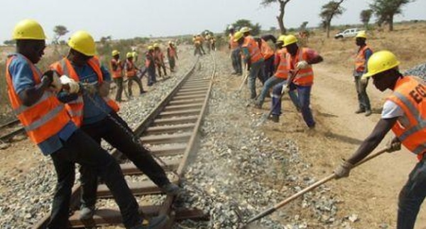 la réhabilitation de la voie ferroviaire Dakar - Tambacounda achevée à 90 % 