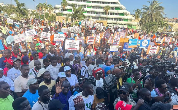 Marche du front syndical le 8 avril prochain