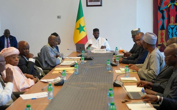 Nationalisation des ICS : Le PM a rencontré les anciens DG et responsables de l’entreprise