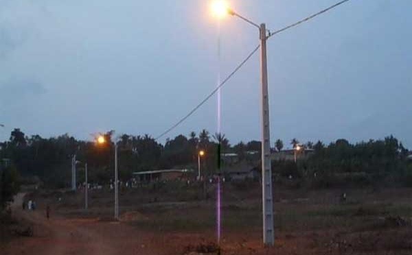 Accès universel : Un investissement de 2,5 milliards de FCFA pour éclairer 50 localités à Sédhiou