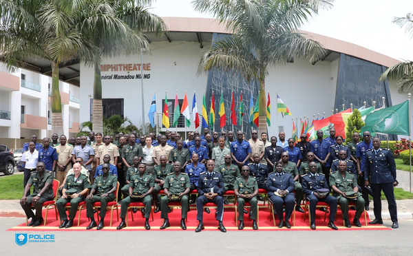 Migration irrégulière : la Police nationale sénégalaise expose sa stratégie devant les élites militaires