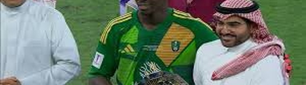 NOUVEAU ROI D'ASIE AVEC AL AHLI Avec un sept sur sept Édouard Mendy, l’empereur des finales