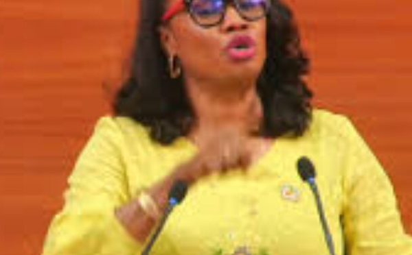 Question d’actualité aux gouvernements : Marie Hélène Ndofenne Diouf menace ouvertement Diomaye Faye de  faire tomber tous ses gouvernements s’il démet Sonko