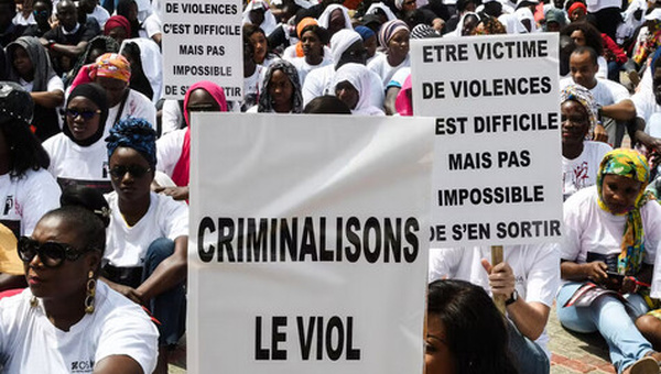 ABUS SEXUELS PRÉSUMÉS À YEUMBEUL COMICO : Il propose à une élève de 3ème des cours de renforcement en ligne puis la viole sous la menace d'un couteau