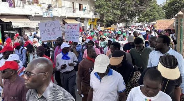 Le Front syndical pour la défense du travail maintient son mot d’ordre de grève générale du 10 juillet 2026