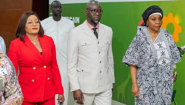 LE MINISTRE ALIOUNE DIONE LORS DES PRE-FORUMS JEUNES ET FEMMES « Les femmes sont les premiers piliers de la solidarité »