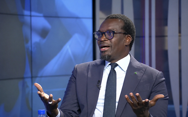 Apr : Mamadou Kassé se retire de tous les groupes WhatsApp