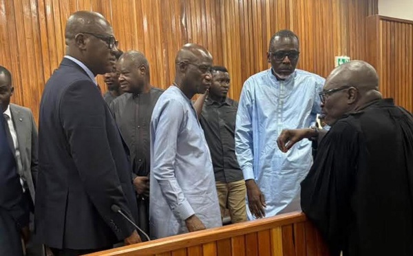 ME MOUSSA SARR FACE AUX URGENCES D’UNE JUSTICE DEPORVUE DE MOYENS A RUFISQUE : La juridiction manque de tout et le ministre promet de réagir