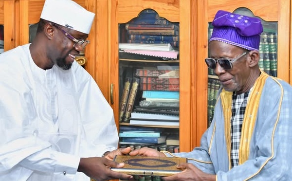 Sonko à Touba et Kaolack hier