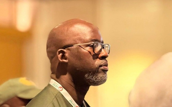 Fadilou Keita échappe de peu à des huées