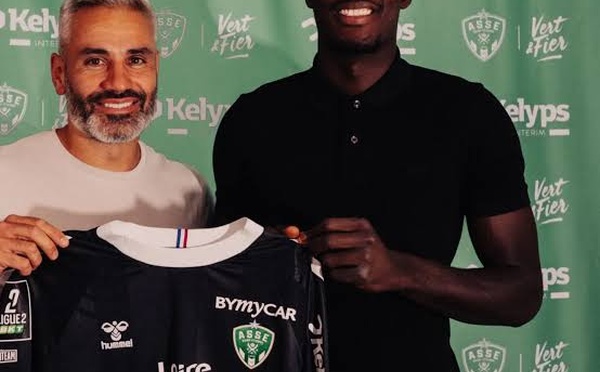 NOUVEAU PRODIGE SENEGALAIS DE L'AS SAINT-ÉTIENNE : L'ascension fulgurante du jeune rampart Mamour Ndiaye
