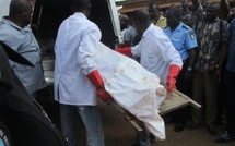 HORRIBLE SUICIDE À KEUR MBAYE FALL : Un quincailler se donne plusieurs coups de couteau dans le ventre et se pend dans les toilettes pour...abréger ses souffrances mystérieuses