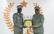 Direction Générale des Douanes : Babacar Mbaye passe le témoin à Malick Mbaye lors d'une cérémonie de passation de service